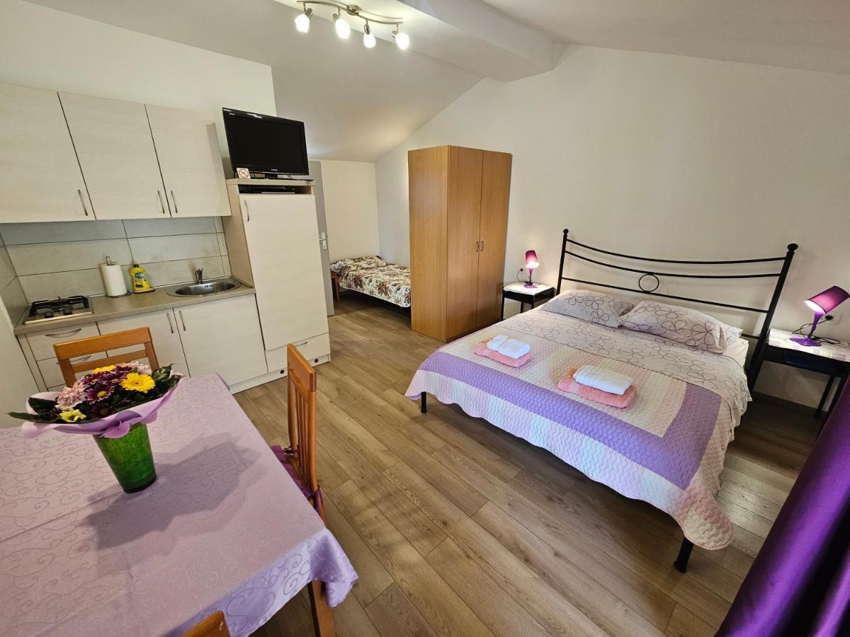 Apartments La Pergola Rovinj Exterior photo