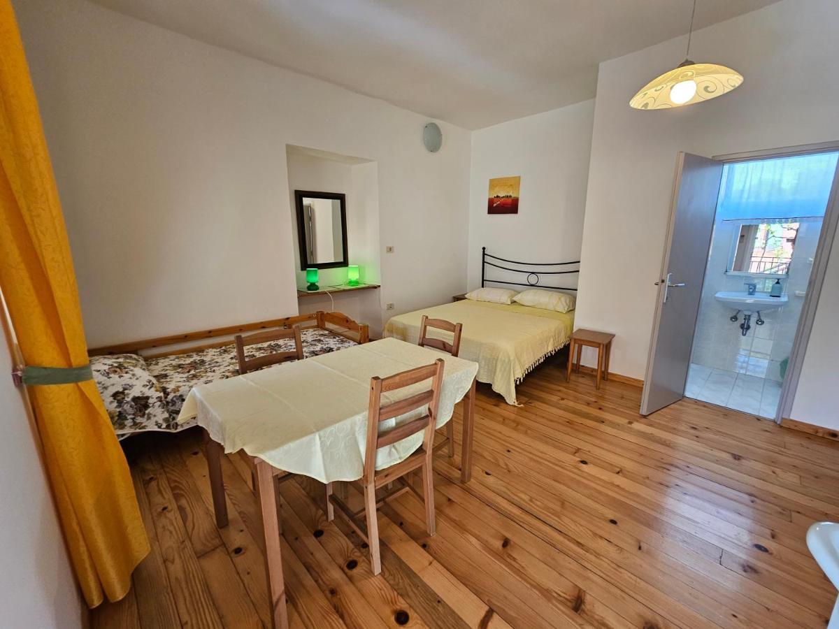 Apartments La Pergola Rovinj Exterior photo
